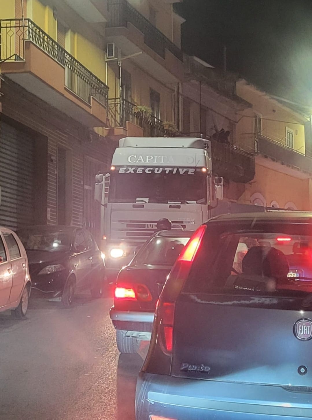 Modica, Bus fuori dal centro storico. Quando lo Stop anche per Camion e Tir?