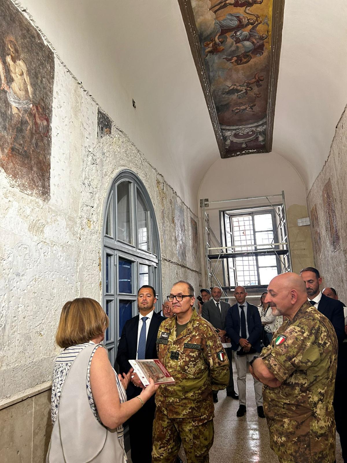 Restaurati gli affreschi della Caserma Ruggero Settimo e la “Cavallerizza” di Palazzo dei Normanni