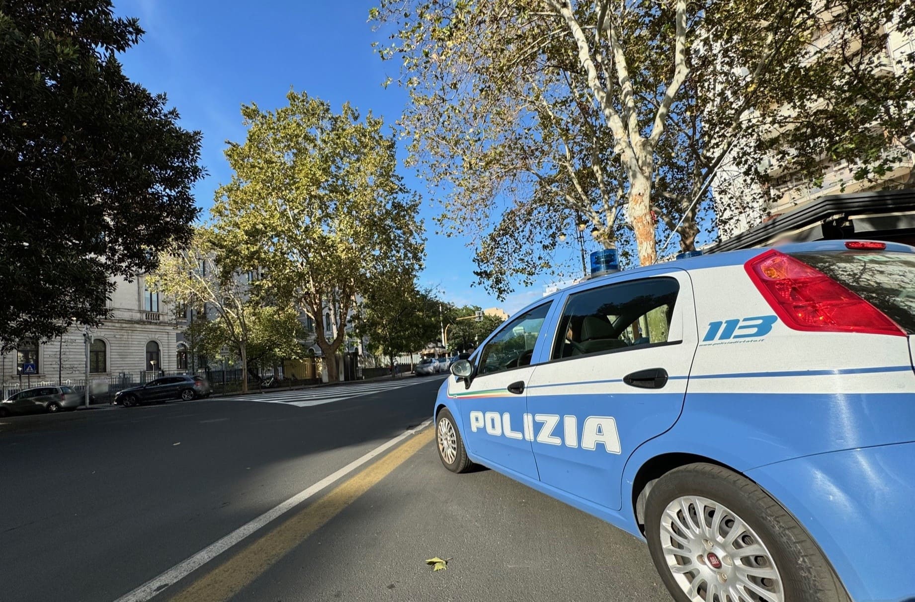 Anziano aggredito a colpi di stampella, arrestati due familiari