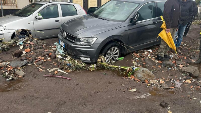 Nubifragio, Protezione civile a lavoro nei comuni di Giarre, Riposto, Mascali e Acireale