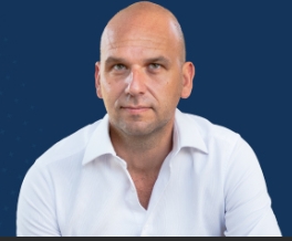 Colpi di pistola contro la Segreteria politica del deputato regionale Angelo Cambiano