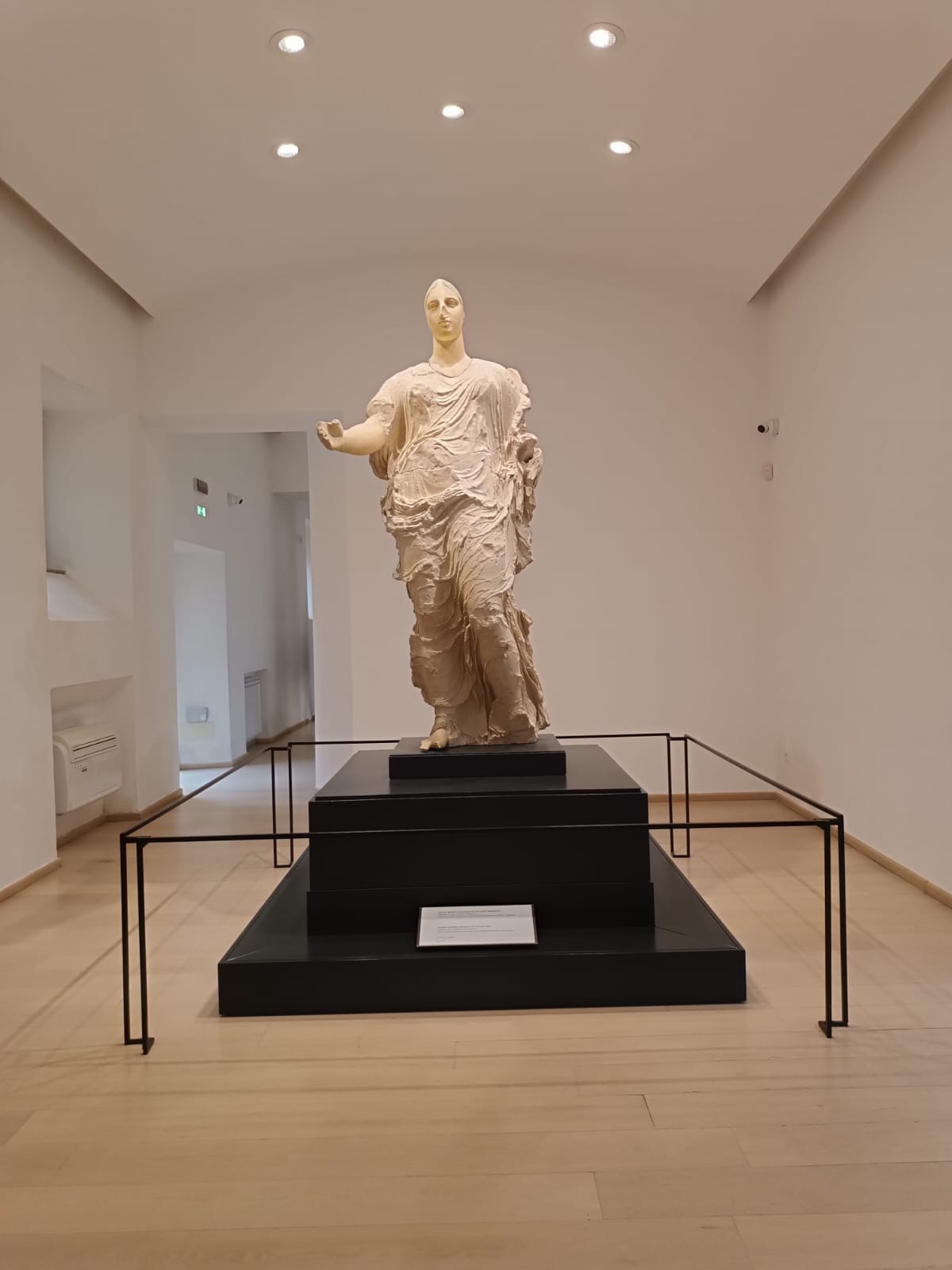 Museo di Aidone, nuovo allestimento per la sala “Acroliti e Ade”