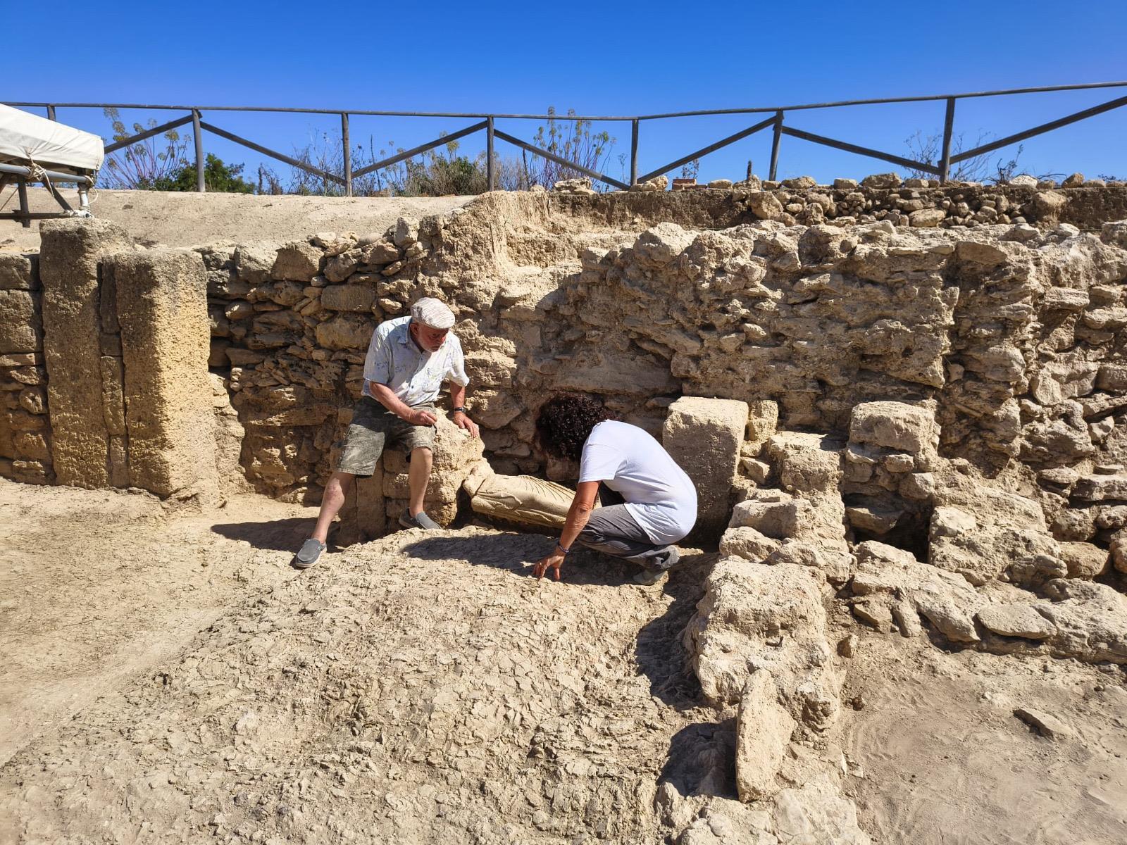 Scoperta una Statua greca in marmo a Mozia