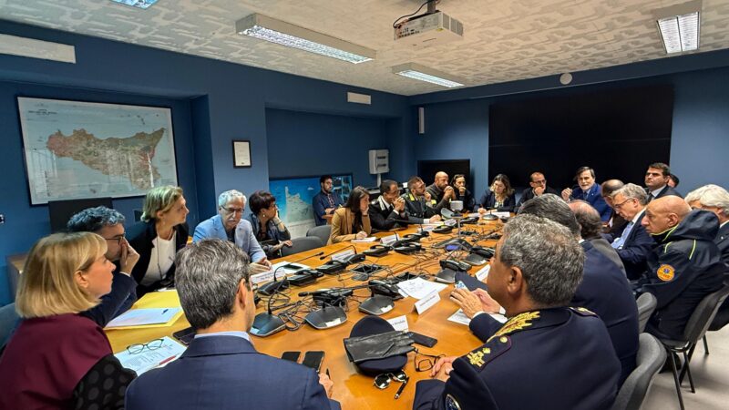 A19, Regione chiede più treni per Palermo
