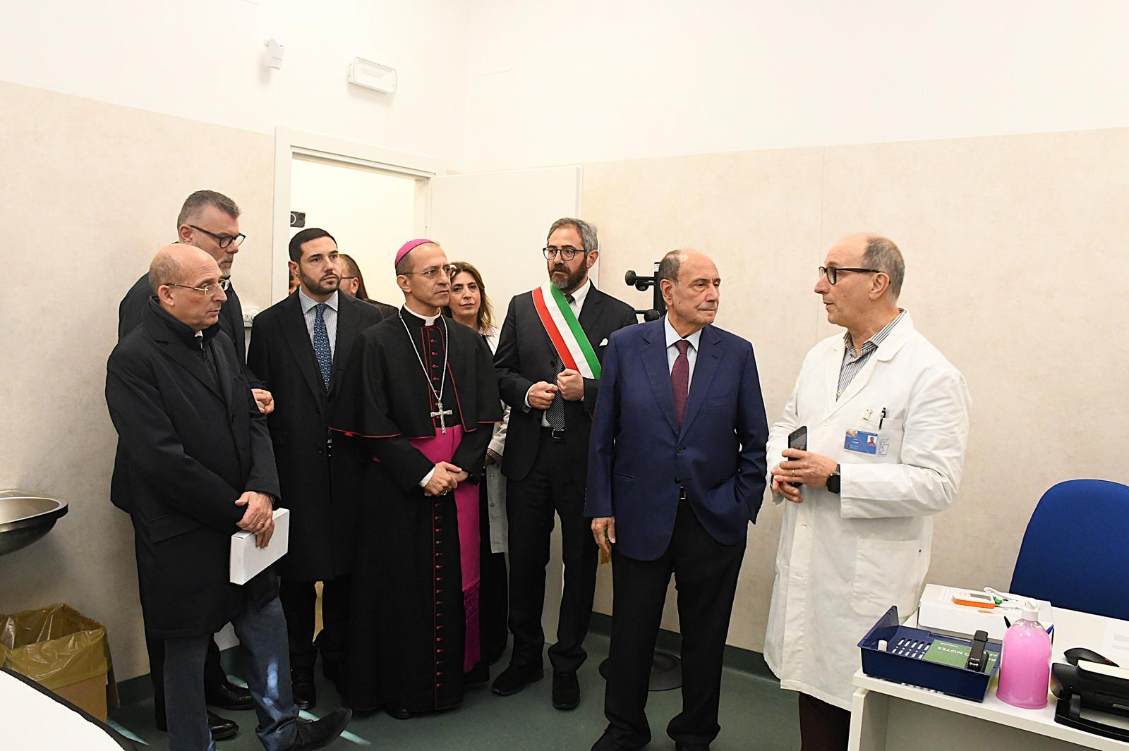 Sanità, avanti con cronoprogramma su interventi Pnrr