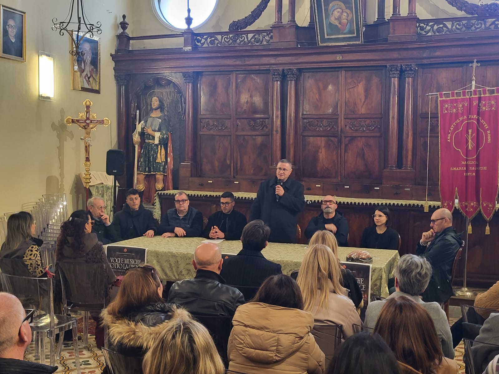 “Voci e Musiche sotto la Croce”: la Passione di Cristo tra Musica, Teatro e Solidarietà