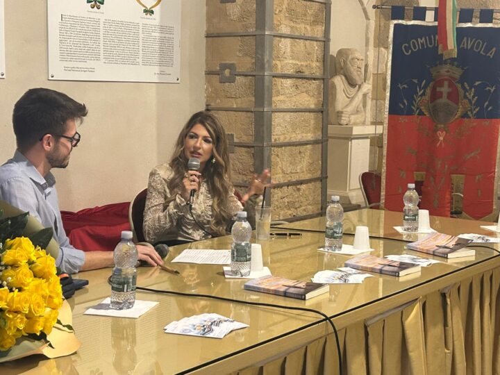 “Non ho mai smesso”: il romanzo d’esordio dell’avolese Chiara Bono